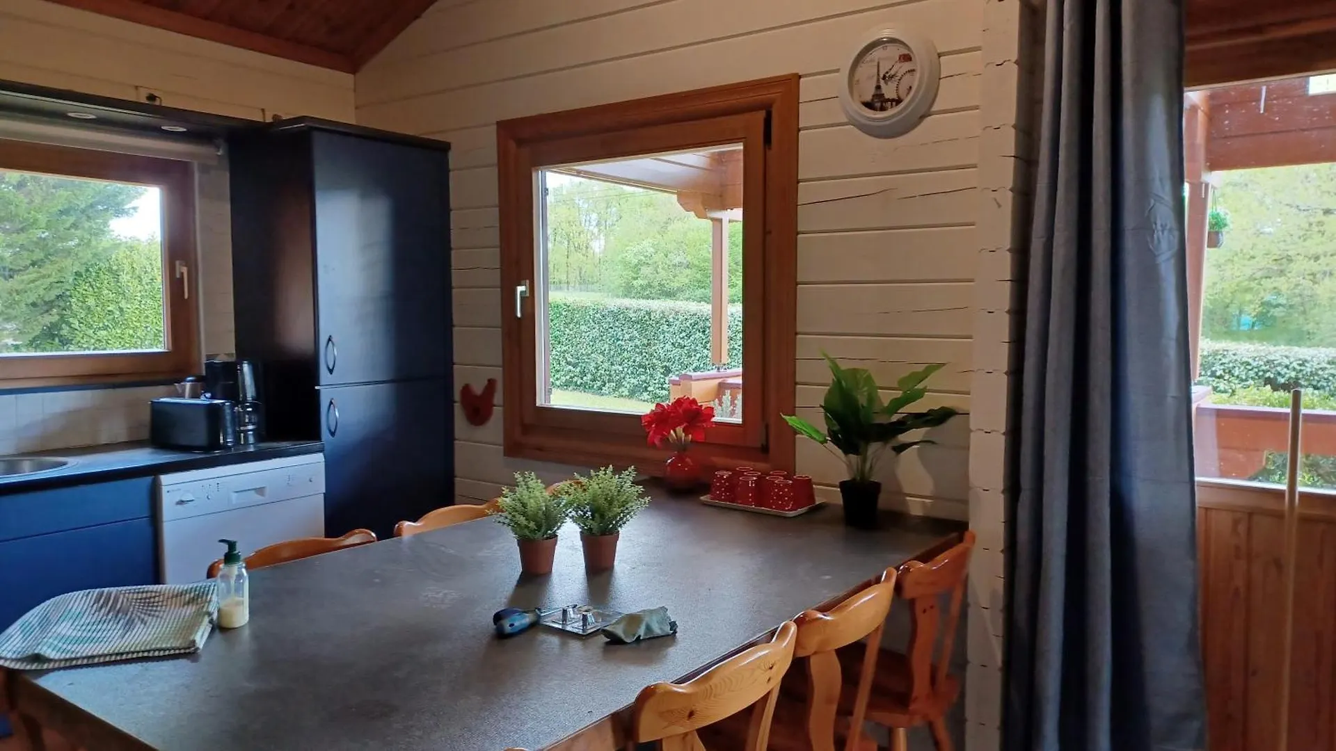 Chalet Quercy Mauroux  0*, Mauroux (Lot) France